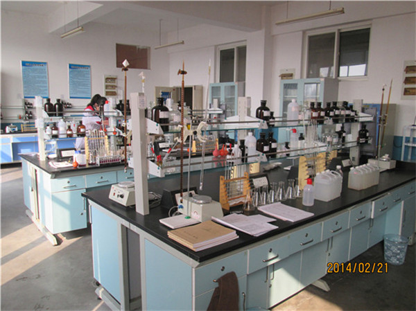 实验室 (2).JPG